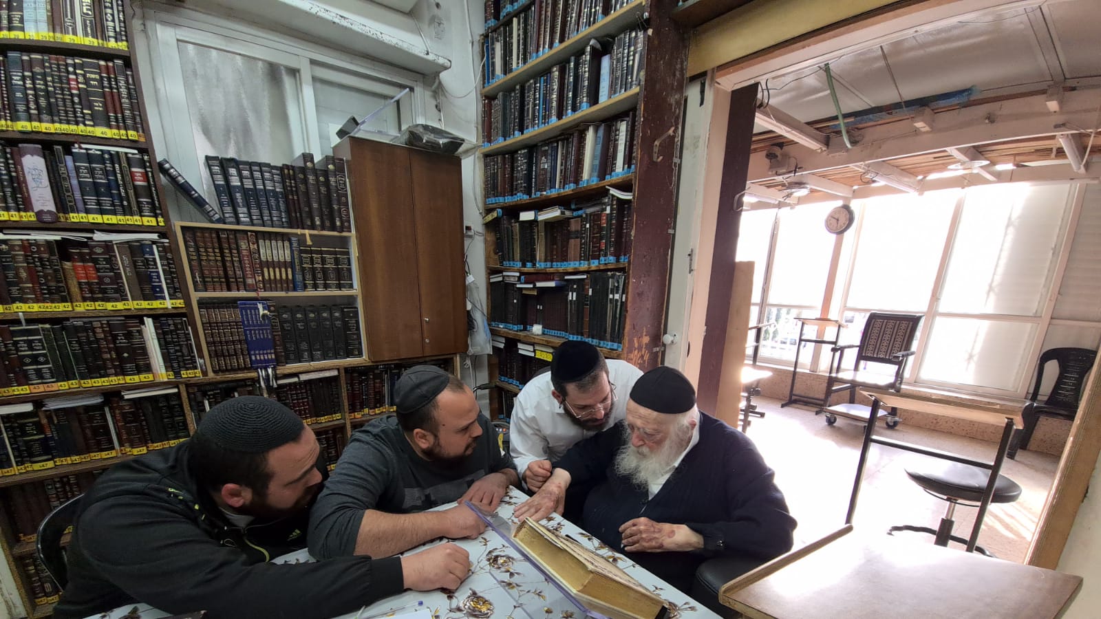 הוראת מרן הגר”ח והנס המופלא