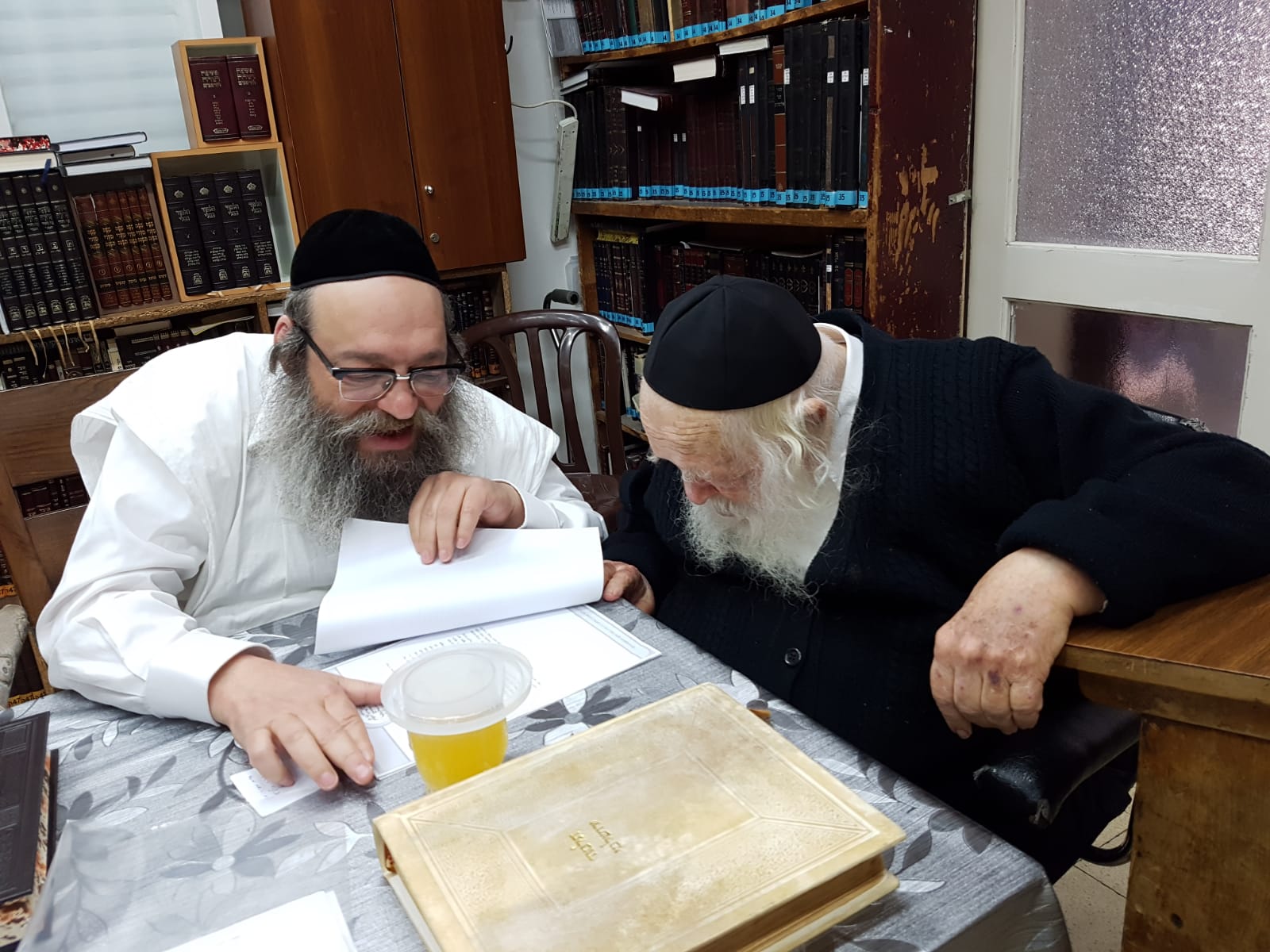 צפו: פירוש נפלא מפיו של רבינו שר התורה זיע”א לפרשת קורח